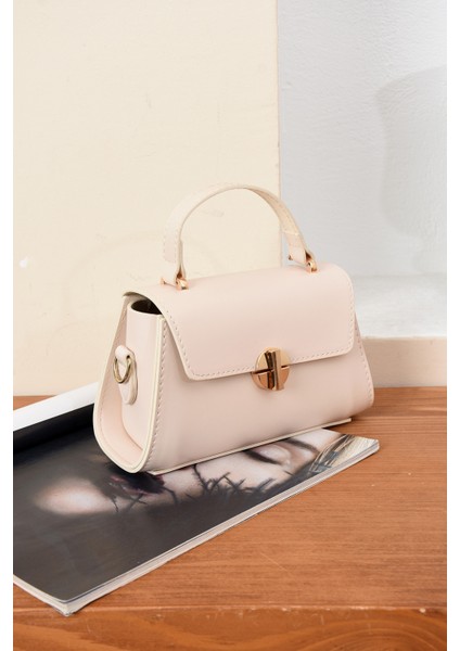 Lüks Tasarımlı Çapraz Askılı El ve Omuz Çantası