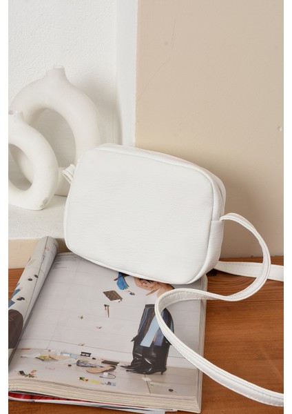 Kadın Günlük Kullanımlık Rahat Omuz Çantası