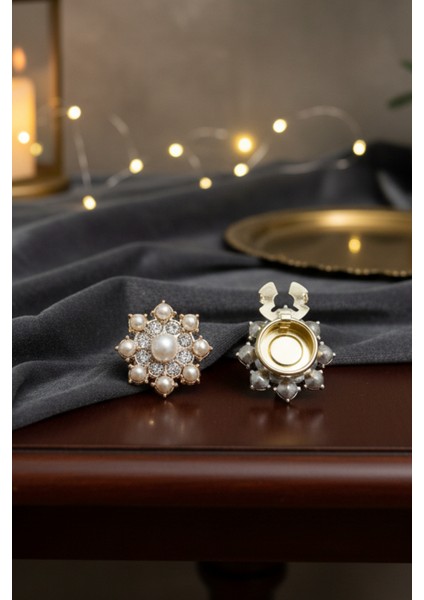 Trend Kristal Taş ve Inci Detaylı Düğme Kapağı Broş - Bloom Of Pearl
