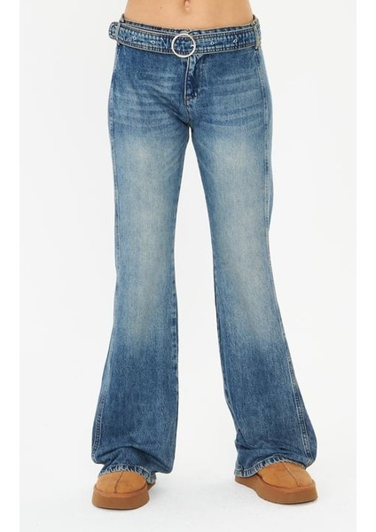 Kemerli Likralı Orta Mavi Denim Pantolon fırsatları