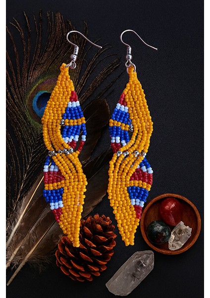El Yapımı Etnik Boncuk Küpe – Renkli Spiral Tasarım (Sarı-Akşam Kırmızısı-Mavi) modelleri