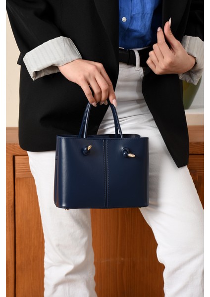 Kadın 3 Bölmeli Kaliteli Şık Çanta Omuzdan Asmalı Elden Tutmalı Askılı