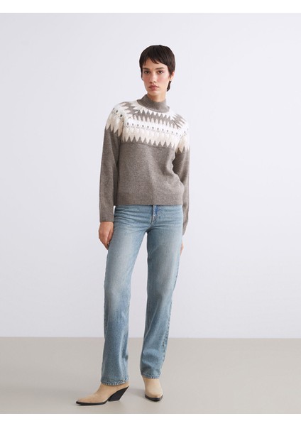 Yeni Sezon Yarım Balıkçı Yaka Desenli Kadın Triko Kazak fiyatları