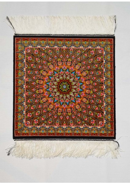 Geleneksel Desenli Ipek Minyatür Halı 40X40 cm (0.16 M²)