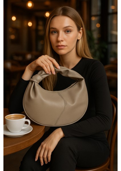 Luna Soft Askılı El Çantası fiyatları