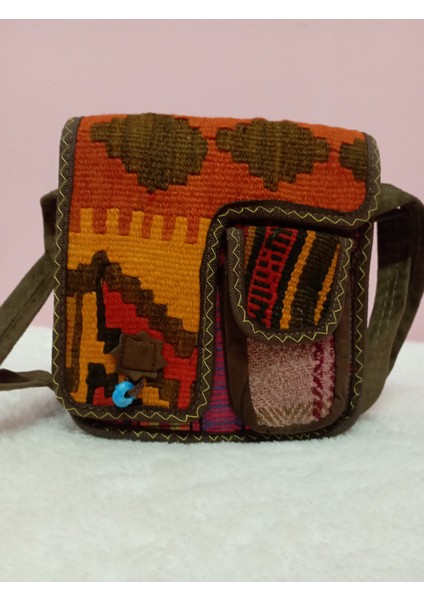 Kilim Desenli El Dokuması Askılı Kadın Çanta