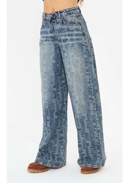 Jakarlı Eskitme Denim Pantolon Mavi fırsatları