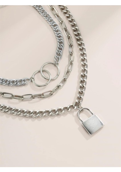 Gümüş Rengi Kilit ve Halka 3 Katmanlı Kolye