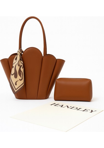 Lüks Tasarım Scallop Omuz & El Çantası Seti (Cüzdan Fular Hediyeli) fiyatları