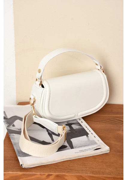 Kadın Omuz ve El Çantası Sade Şık Tasaramlı Kaliteli Temiz Işçilik Çanta modelleri