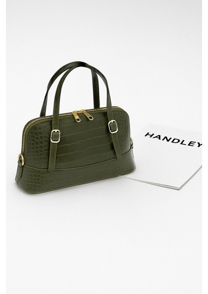 Luxe Kroko Serisi – Zarafetin Simgesi El ve Omuz Çantası