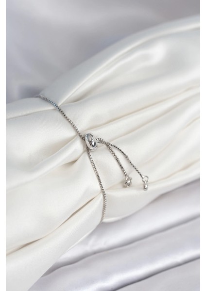 Bfs Çiçek Model Asansörlü Gümüş Renk Kadın Bileklik fiyatları