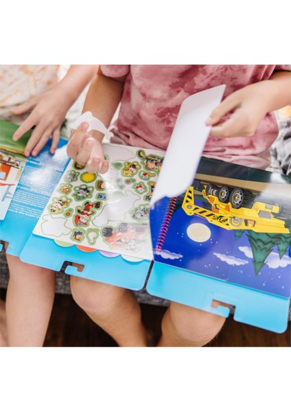 Paw Patrol Yeniden Kullanılabilir Çıkartma Defteri - Macera Koyu modelleri