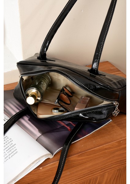 Kadın Lüks Şık Tasarımlı Kaliteli Işçilikli Omuz Çantası fırsatları