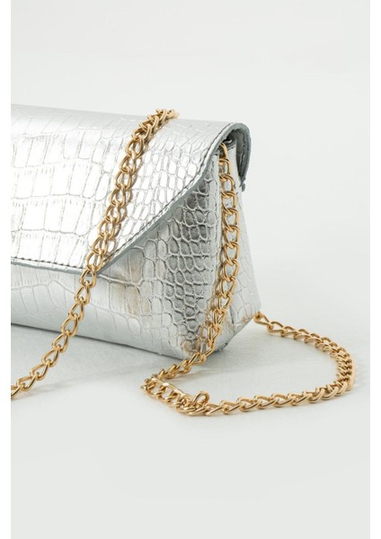 Parlak Timsah Deri Baskılı Özel Tasarım Çapraz Zincir Askılı Çanta