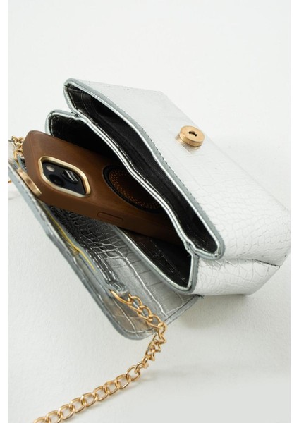 Parlak Timsah Deri Baskılı Özel Tasarım Çapraz Zincir Askılı Çanta modelleri