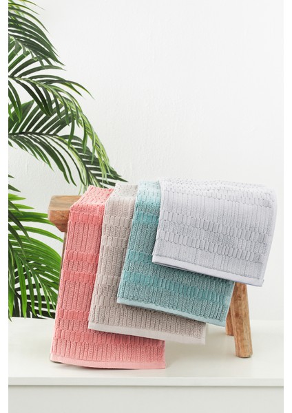 Organik Spruce Ayak Havlusu 50X70 cm Bej, Doğal ve Şık Ev Aksesuarı fiyatları