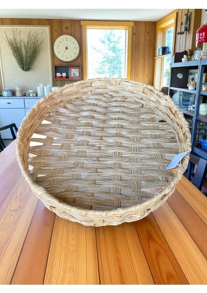 Doğal Hasır Yuvarlak Servis Tepsisi 27 cm – El İşçiliği Dekoratif Sunum Sepeti | Sofra ve Mutfak Düzenleme Aksesuarı