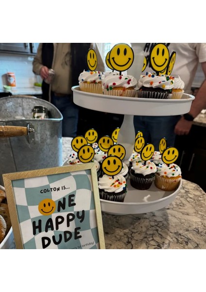 Gülen Yüz Cupcake ve Pasta Süsü,plastik,6 Adet,7 cm modelleri