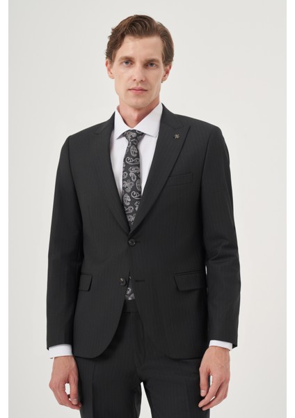 Erkek Siyah Yünlü Platinium Classic Çizgili Slim Fit Sivri Yaka Takım Elbise