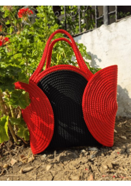El Yapımı Kırmızı ve Siyah Tasarım Çanta, Fiyonk Detaylı Özgün Model Kordon Örgü Kol Çantası fiyatları