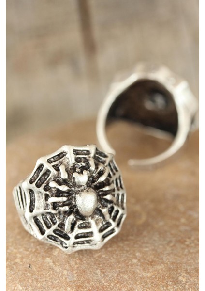 Eskitme Gümüş Renk Örümcek Figürlü Erkek Ayarlamalı Yüzük fiyatları