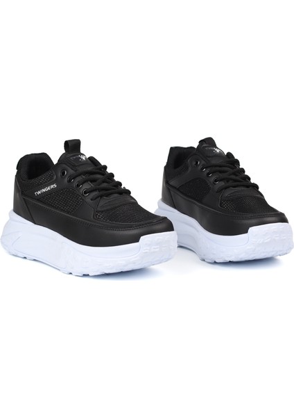 Kadın Kalın Tabanlı Siyah Parlak Sneaker Spor Ayakkabı – Rahat, Şık ve Günlük Kullanıma Uygun
