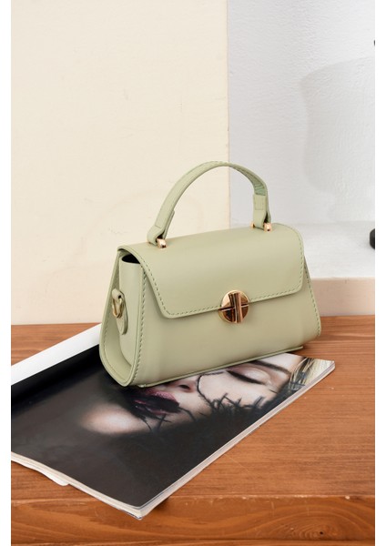 Lüks Tasarımlı Çapraz Askılı El ve Omuz Çantası