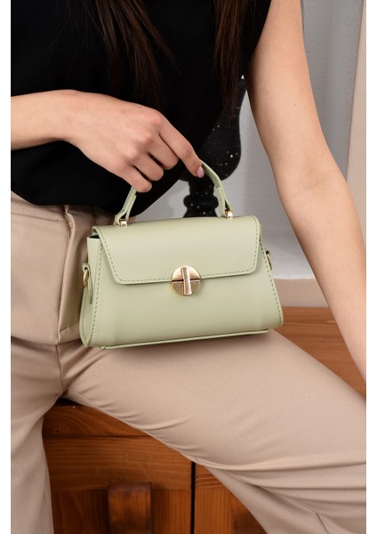 Lüks Tasarımlı Çapraz Askılı El ve Omuz Çantası fiyatları