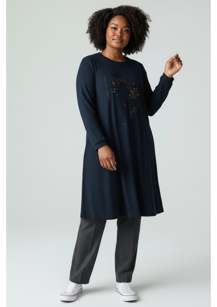 Kadın Önü Taş Detaylı Kol Ağzı Lastikli Battal Beden Tunik fiyatları