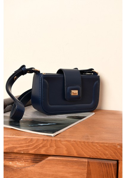 Kadın Şık Tasarımlı Omuzdan Asmalı Ayarlanabilir Kaliteli Işçilikli Çanta