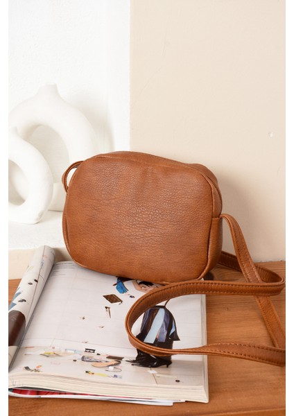 Kadın Günlük Kullanımlık Rahat Omuz Çantası