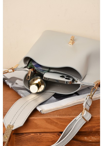 Kadın 3 Bölmeli Elden Tutmalı Omuzdan Asmalı Kaliteli Çanta fiyatları