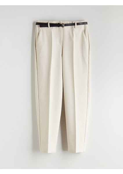 Yeni Sezon Beli Kemerli Kadın Pantolon indirimleri