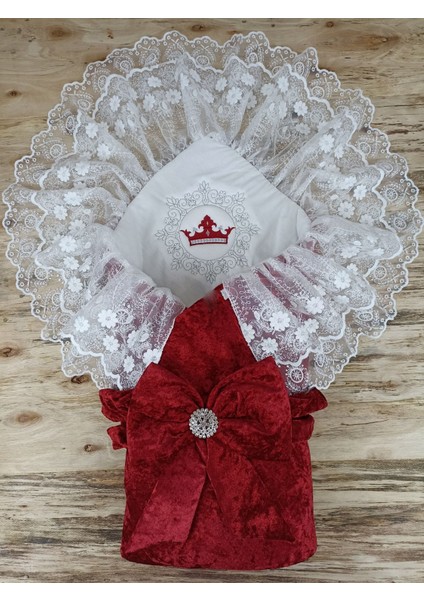Yenidoğan Saray Kadife Taç Nakışlı Inci Fiyonklu Çift Dantel Duvak Trilüks Kundak Bebek Battaniyesi