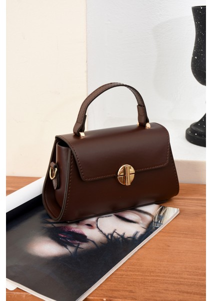 Lüks Tasarımlı Çapraz Askılı El ve Omuz Çantası