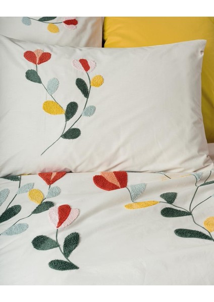 Puff Nakışlı Ranforce Çift Kişilik Nev Takımı Nella Hardal modelleri