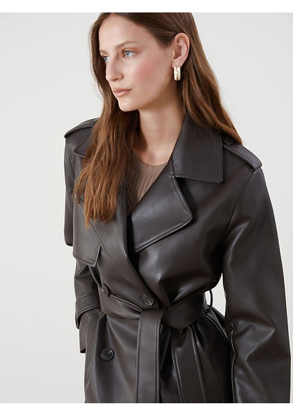 Yeni Sezon Ceket Yaka Kadın Deri Görünümlü Trençkot fiyatları