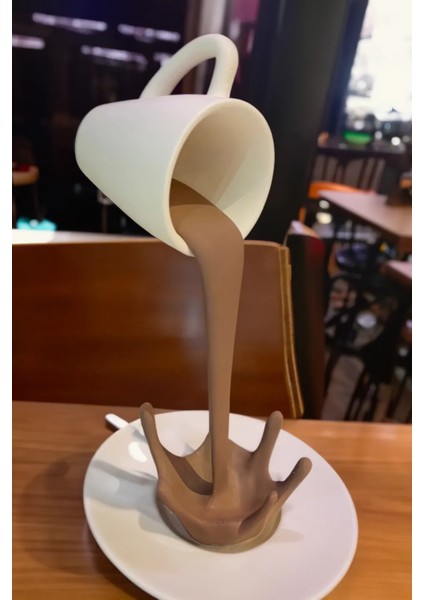 Dekoratif Dökülen Kahve Figürü , Sıcak Çikolata Figür , Içecek Köşesi Biblosu 28 x 10 cm fırsatları