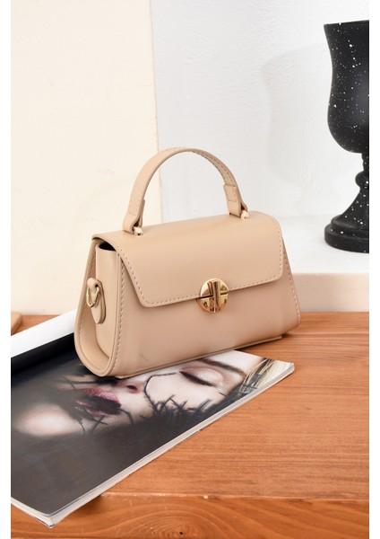 Lüks Tasarımlı Çapraz Askılı El ve Omuz Çantası