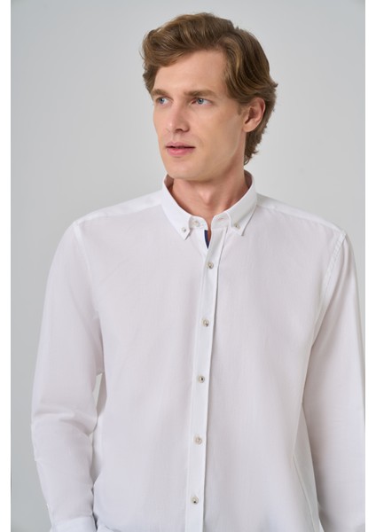 Erkek Beyaz Regular Fit Düğmeli Yaka Gömlek modelleri