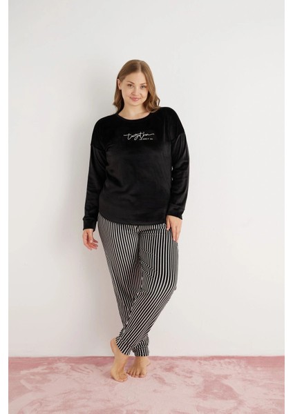 Kadın Büyük Beden Yumuşak Kadife Siyah Pijama Takımı