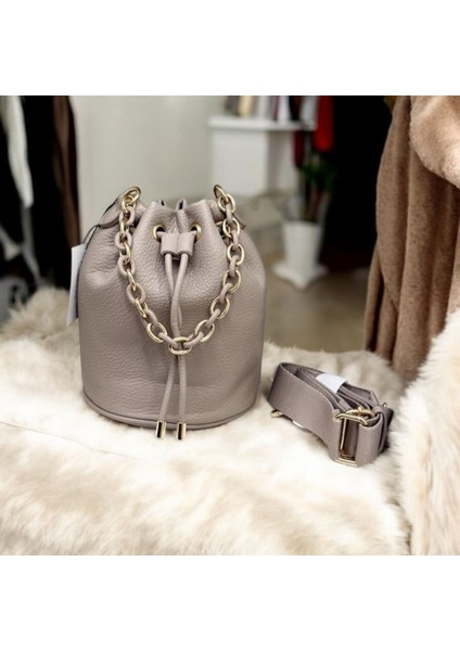 Kadın Omuz ve El Çanta