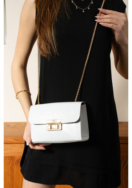 Kadın Çapraz Zincir Askılı Omuz Çantası fiyatları