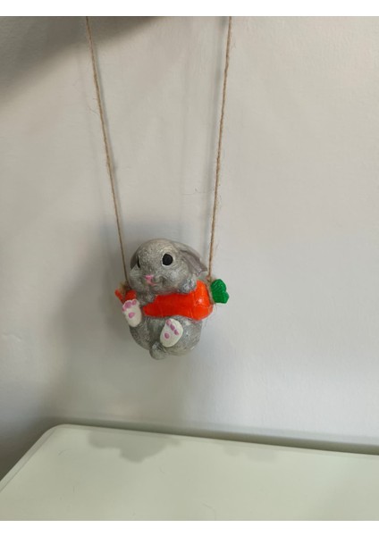 Sallanan Tavşan Dekoratif Biblo Balkon Süsü - Dekoratif Ev Aksesuarı