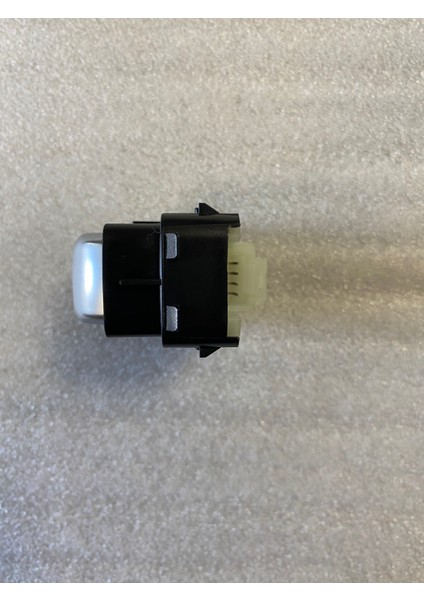 Mercedes W205 Tekli Cam Düğmesi A2059051513 modelleri