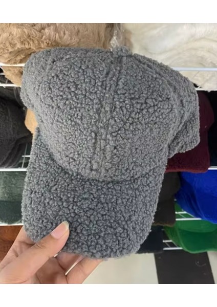 Merinos Kadın Kıvırcık Peluş Kep Şapka fiyatları