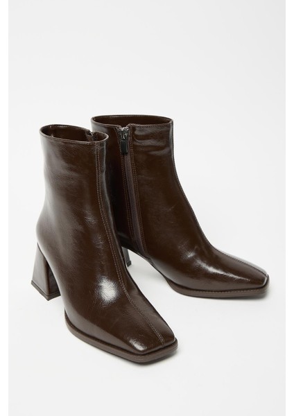 Kadın Kahverengi Rugan Bot & Bootie Küt Burun Topuklu Fermuarlı Şık fırsatları