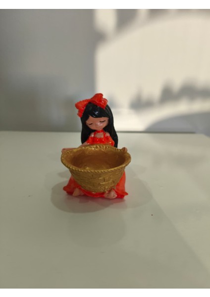 Sunumluk Lokumcu Prenses - Dekoratif Ev Aksesuarı