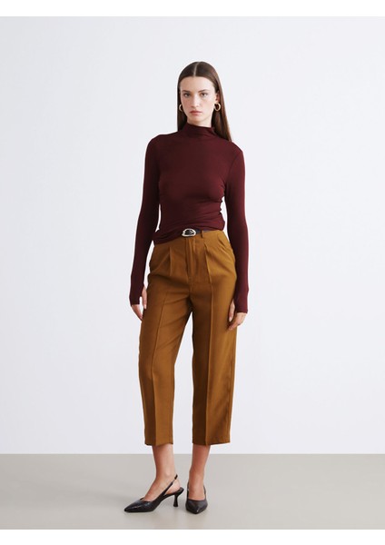 Yeni Sezon Beli Kemerli Havuç Kesim Kadın Pileli Pantolon